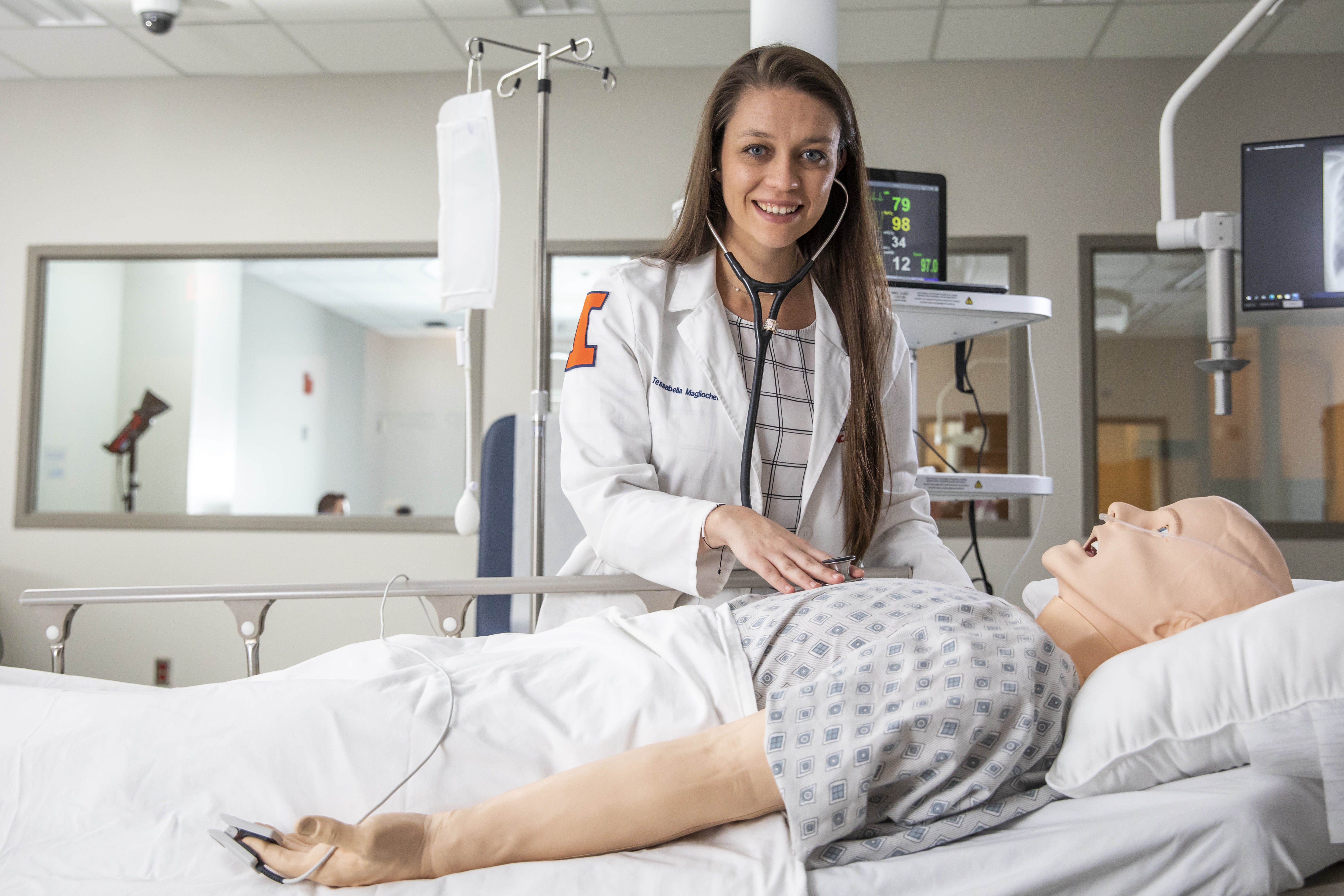 Problem-solving Physician Innovator Excels as Aspiring Surgeon ...