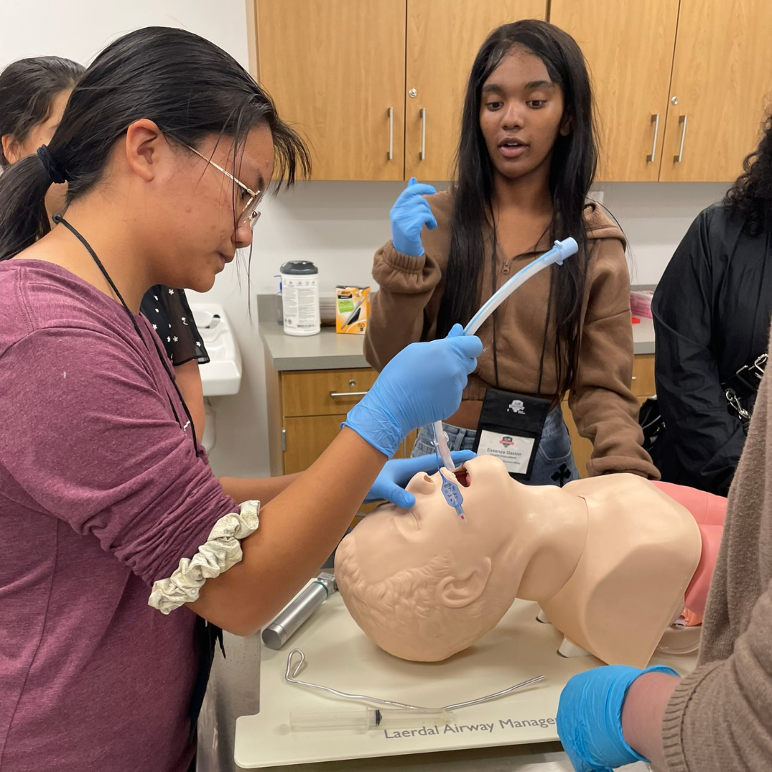 &amp;lt;em&amp;gt;REACH and SpHERES scholars practiced intubation skills at the JUMP Simulation&amp;amp;nbsp; Center.&amp;lt;/em&amp;gt;