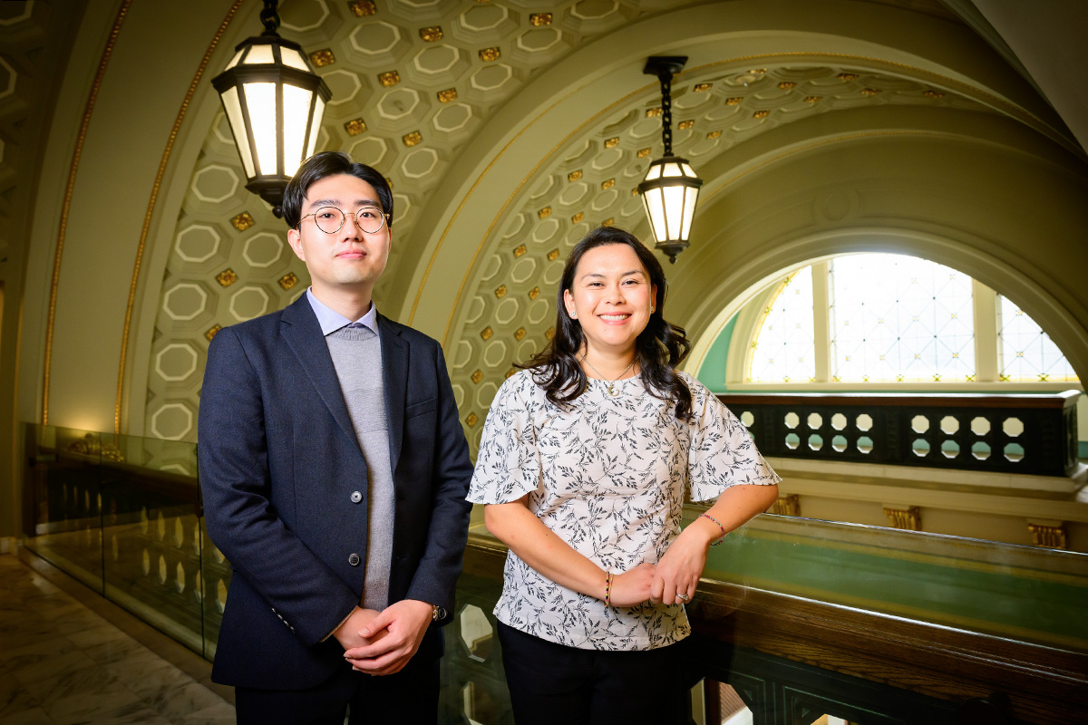 Professor Charee Thompson, right, and graduate student Junhyung Han led a study that found that shared decision-making and the quality of the health care provider&amp;rsquo;s history-taking and physical exam were the main drivers of spinal pain patients&amp;rsquo; satisfaction with, trust in and agreement with their doctors.&amp;nbsp;&lt;br&gt;Photo by Fred Zwicky.